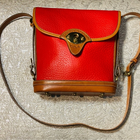 Dooney & Bourke Handbags - Red leather Dooney crossbody purse